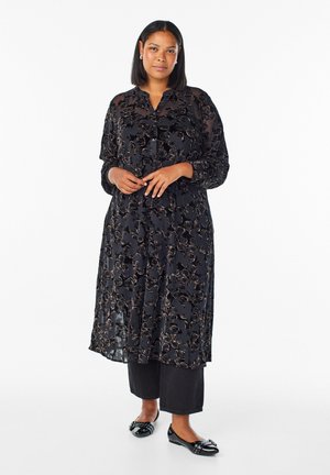 MIDI MIT ROSEN - Freizeitkleid - black flower