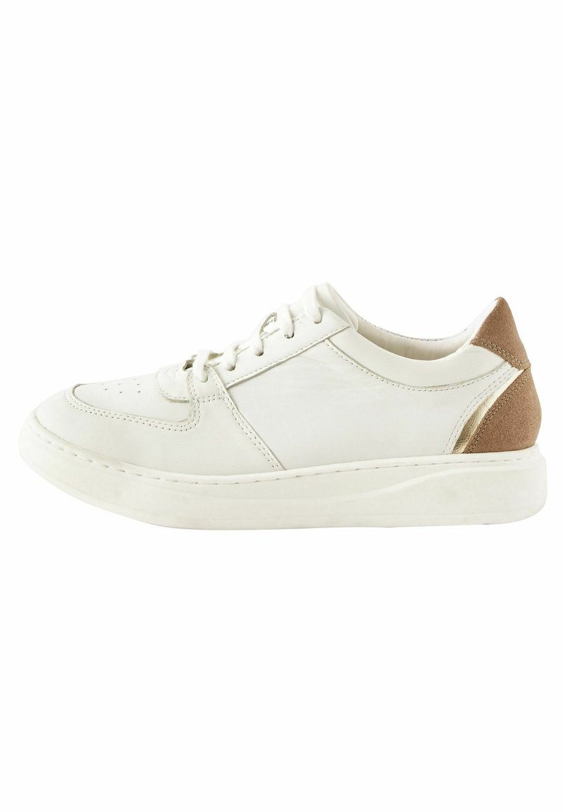 Next SIGNATURE  - Matalavartiset tennarit - white