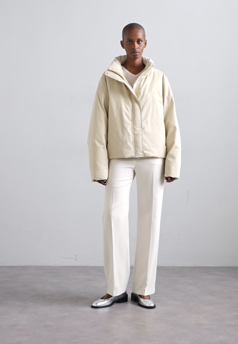 【6月12日迄】 roughlow jacket(beige ) TOM TAILOR DENIM EASY SHORT JACKET - Light jacket - soft