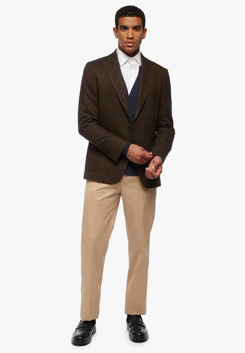 Brooks Brothers FIT NONIRON AINSLEY COLLAR Businesshemd white/weiß