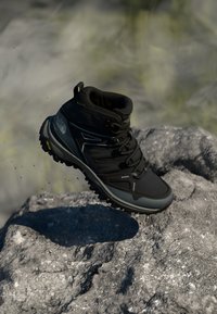 The North Face HEDGEHOG MID GORE TEX - Hiking shoes - tnf black asphalt grey