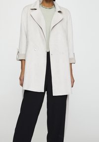 PULL&BEAR Cappotto corto - beige
