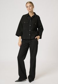 My Essential Wardrobe LARAMW - Camicia - black wash