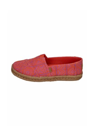 Red and pink woven fabric slip-on shoe with a textured pattern and a natural jute sole. No visible hardware or accents.
