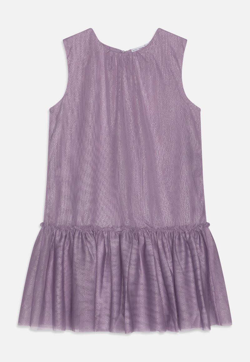 Robe violette sans manches pailletée avec taille basse froncée et ourlet volanté, adaptée aux occasions formelles ou festives.