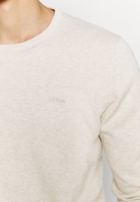 s.Oliver Pulover - off-white