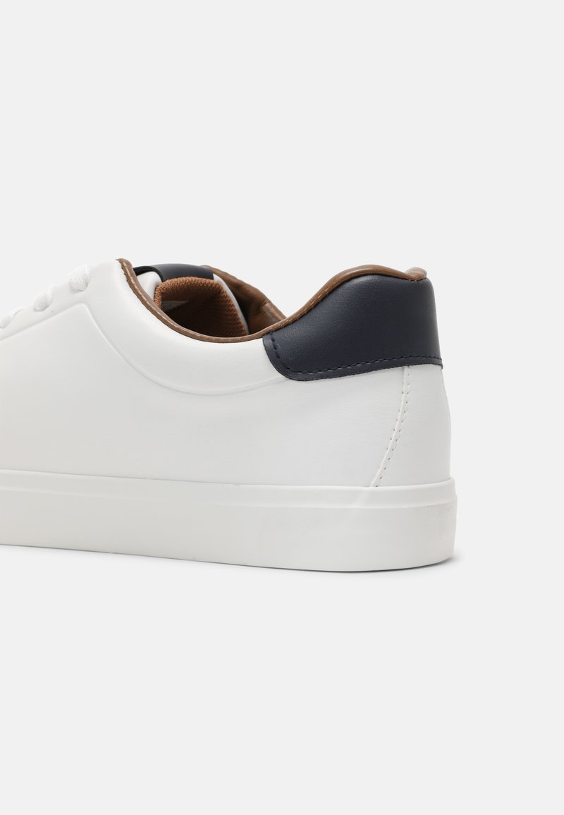 Damen Sneaker low | Pier One UNISEX Sneaker low white/weiß - ED51420 Damen Sneaker low | Pier One UNISEX Sneaker low white/weiß - ED51420