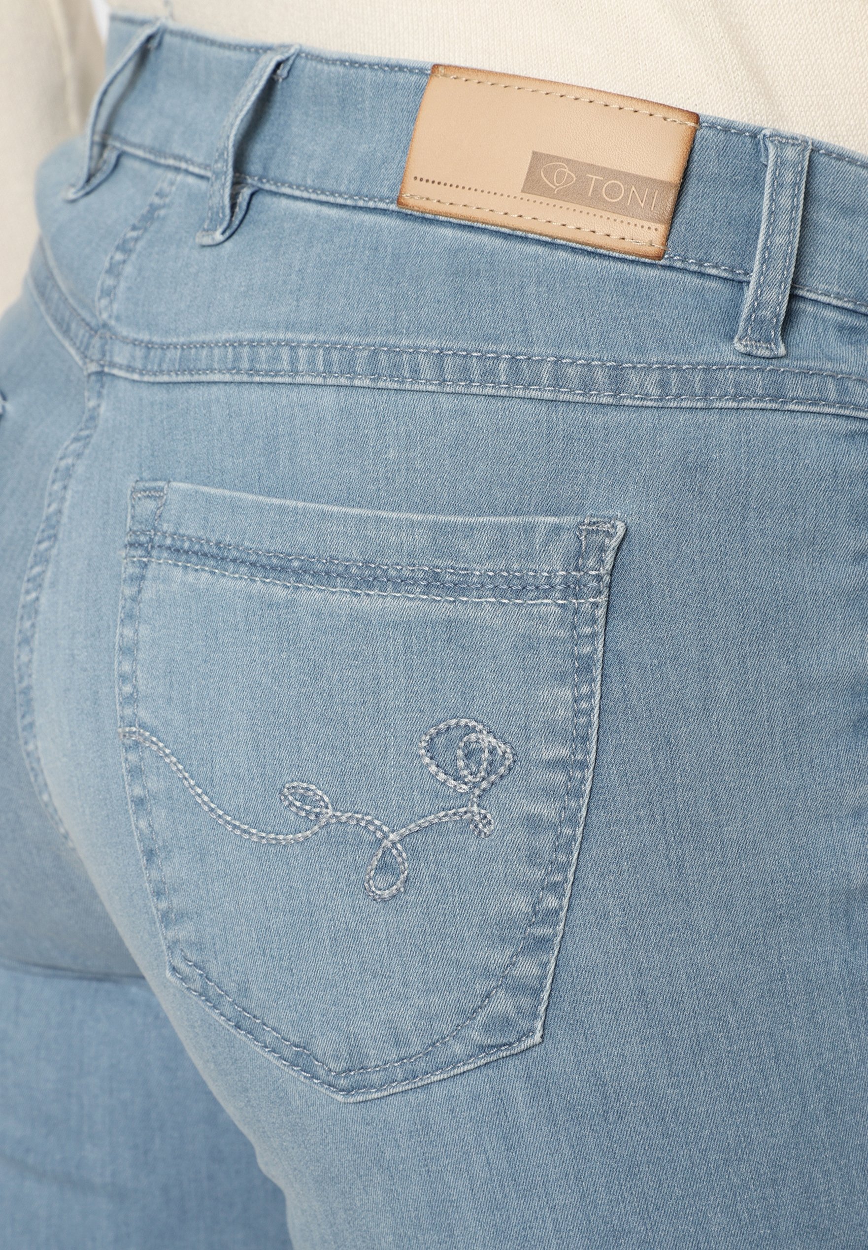 TONI PERFECT SHAPE ZIP - Slim fit jeans 