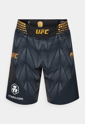 Pantaloncini da MMA neri con motivo testurizzato grigio, logo "UFC" dorato e marchio "crypto.com", con una fascia in vita completamente nera.