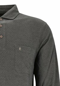 Kurzärmeliges, knöpfbares Hemd aus dunkelgrauem Stoff mit einem Rautenmuster, das eine Tasche und ein kleines Logo auf der Brust aufweist.