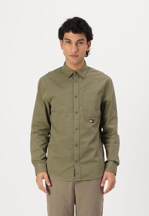 Tommy Jeans WASHED SHIRT - Shirt - fatigue green