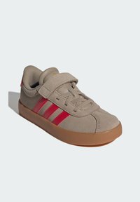 adidas Sportswear VL COURT 3.0 - Obuv pre bábätká - blanch cargo   pure ruby   gold metallic