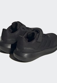 adidas Performance FALCON 3.0 ELASTIC LACE STRAP - Zapatillas running asfalto - core black   core black   core black