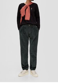 s.Oliver Pantalon classique - khaki