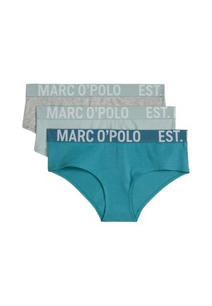 Trzy pary damskich majtek w kolorze morskim, jasnoniebieskim i szarym, z markowymi paskami w talii z napisem "MARC O'POLO EST." w kontrastujących kolorach.
