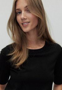 STOCKH LM ALICIA TEE - T-paita - black