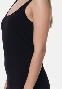 Yenita SEAMLESS UNTERHEMD - TOP 4ER SET, MIKROFASER - Maglietta intima - schwarz