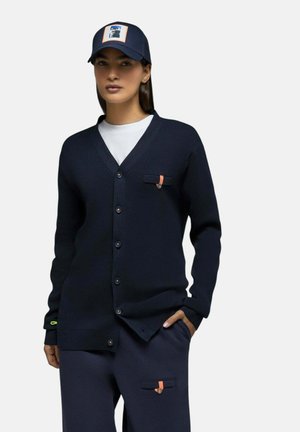 Saē, GILET OSA NAVY FEMME - Gilet - bleu