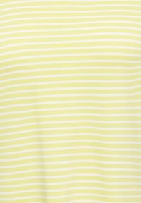 Tissu à rayures horizontales jaunes et blanches avec des lignes étroites et régulièrement espacées.