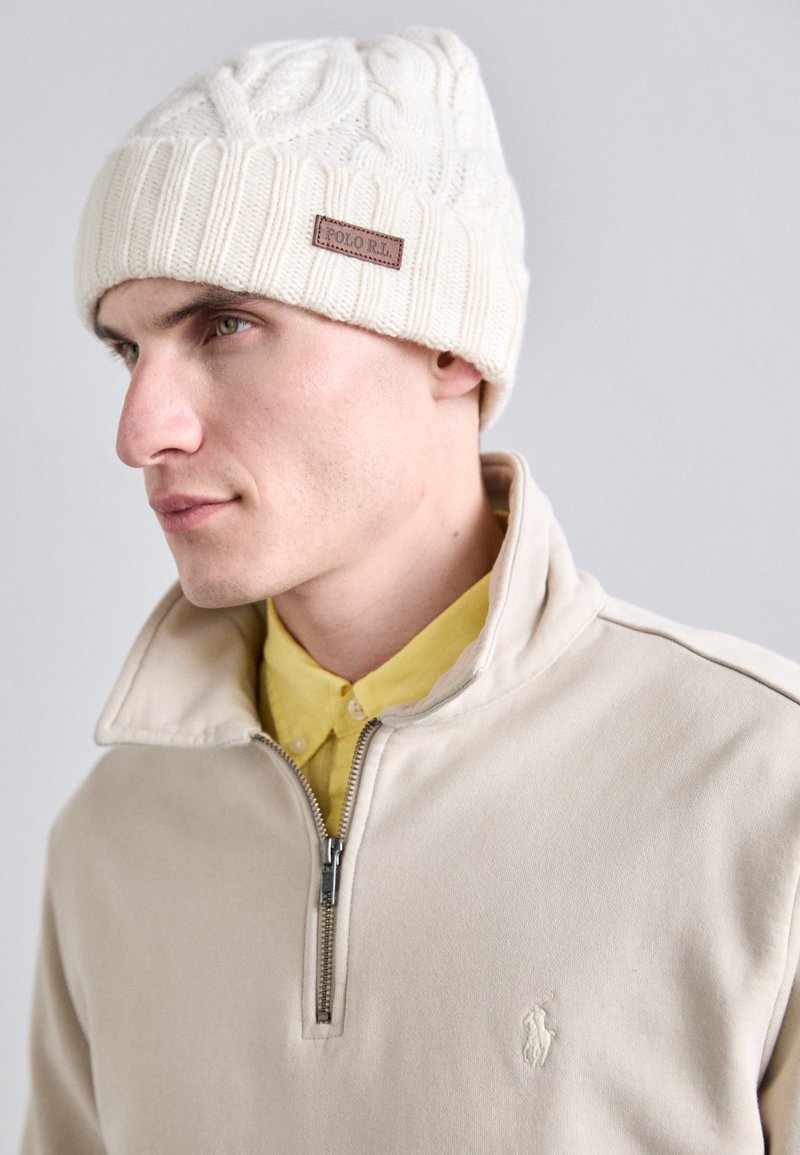 Polo Ralph Lauren CABLE-KNIT WOOL-CASHMERE BEANIE UNISEX - Gorro - full cream