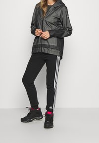 adidas Performance Chaqueta Hard shell - black