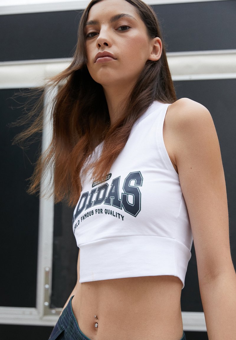 adidas Originals BODYCON V - Top - white