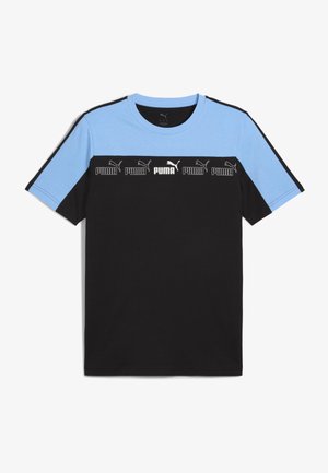 Schwarz und hellblaues T-Shirt mit kurzen Ärmeln und Rundhalsausschnitt. Es hat einen horizontalen Streifen mit mehreren Puma-Logos in Weiß und Schwarz.