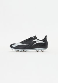 Crampon de football noir avec accents argentés, design aérodynamique, tige en synthétique, pointes moulées et talon texturé pour une meilleure adhérence.