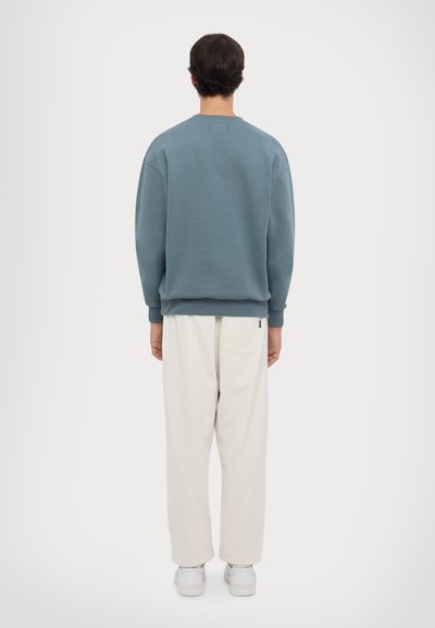 7 DAYS Active ORGANIC CREWNECK UNISEX - Sweatshirt - stormy weather