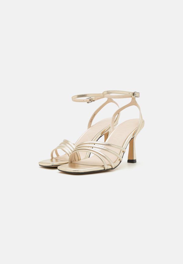 ONLAIKO STRAP HEELED - Sandals - gold4