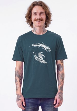 watapparel, SURFING SPACEMAN UNISEX - T-shirt print - stargazer