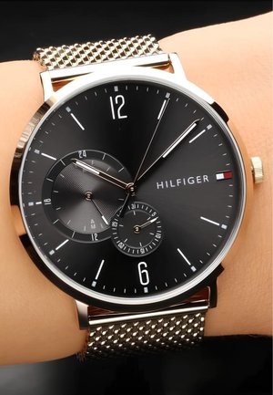 BROOKLYN - Digital watch - rosegold&black