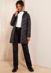Friends Like These MID QUILTED - REGULAR FIT - Ziemas mētelis - black