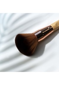 Immagine in miniatura 4