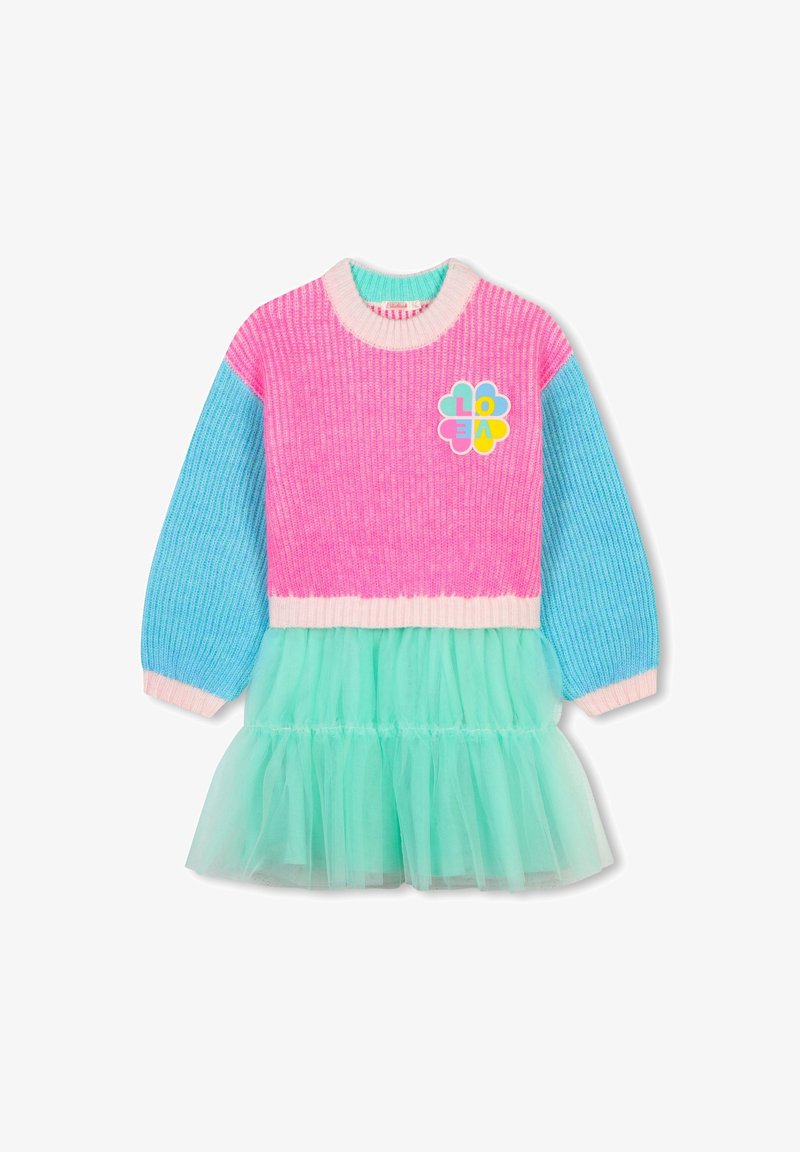 Robe-pull à manches longues pour filles avec corsage rose, manches bleues, jupe en tulle vert menthe à volant, et écusson fleur coloré "LOVE" sur la poitrine.