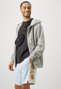 Nike Performance NBA SAN ANTONIO SPURS SHORTS - Sporto klubų atributika - glacier blue/college navy