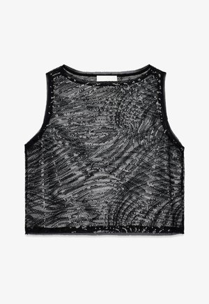 Čierny tielko bez rukávov s priesvitnou tkaninou a krúživými vzormi zo strieborných flitrov, zakončené čiernym lemovaním na výstrihu a spodnom okraji.