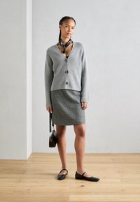 Marc O'Polo CARDIGAN LONGSLEEVE V NECK - Kardiganas - soft stone melange