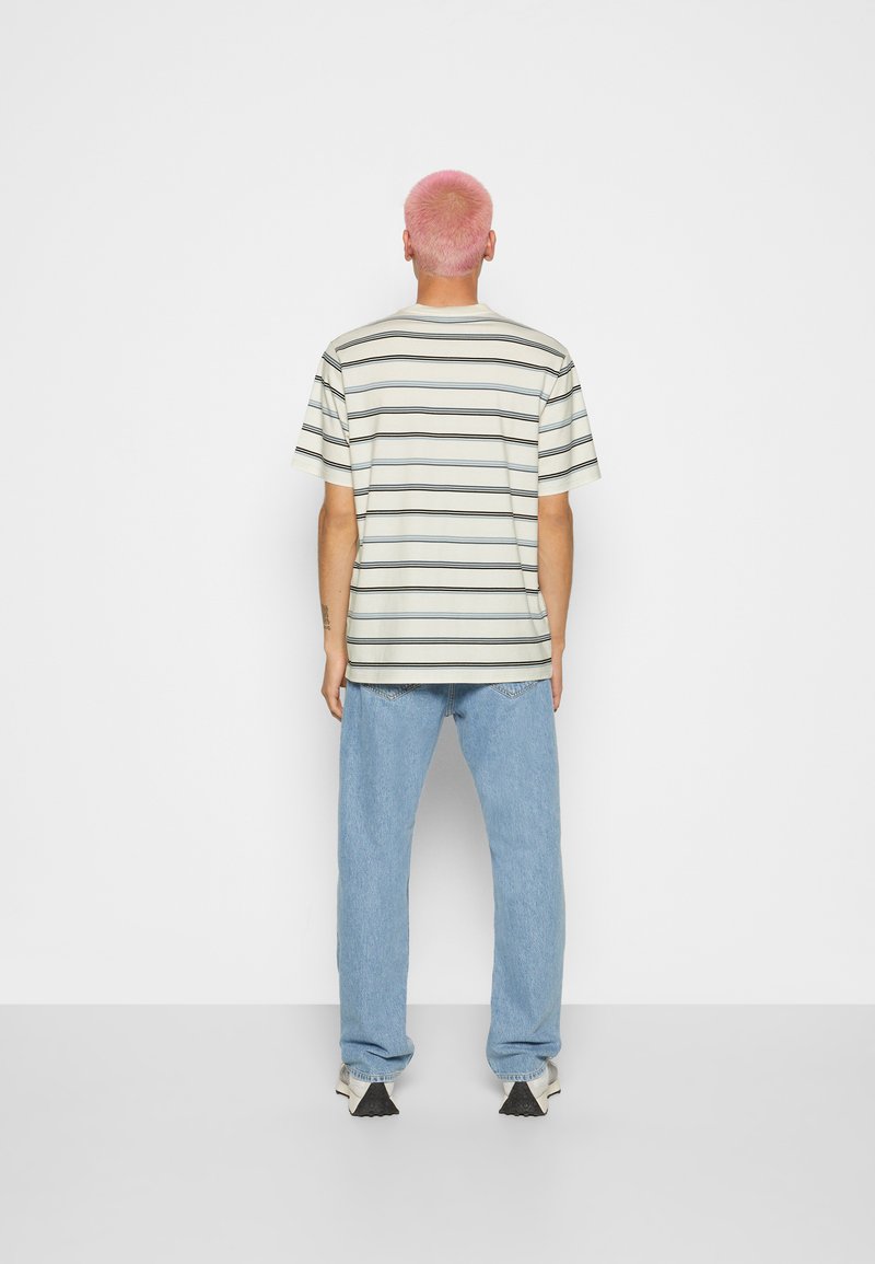 carhartt vonn t shirt