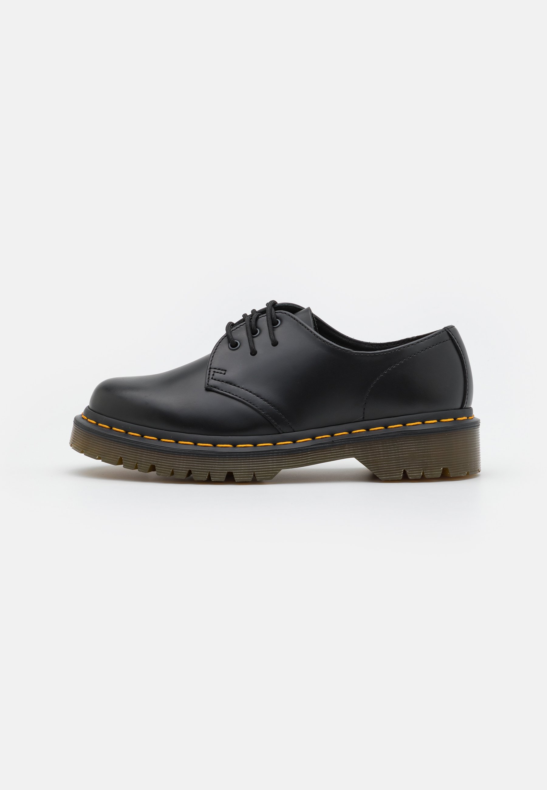Dr. Martens | Pirkite internetu šiandien | ZALANDO