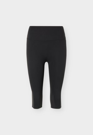 Nike Performance, ZENVY CAPRI, czarny