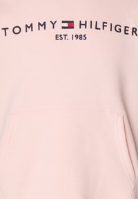 Tommy Hilfiger LOGO HOODY - Mikina s kapucňou - pink crystal