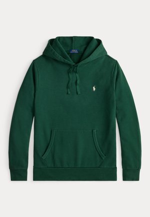 Grøn hoodie lavet af bomuld, med en kengurulomme, snor til hætten og et lille broderet logo på venstre bryst.