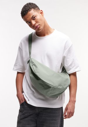 GOT BAG, MOON BAG LARGE - Umhängetasche - bass monochrome