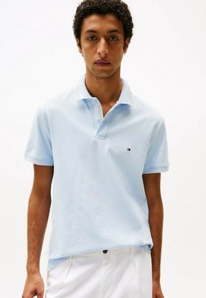Tommy Hilfiger REGULAR FIT TIPPED COLLAR - Polo shirt - breezy blue