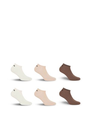 Six paires de socquettes basses en blanc, beige et marron, disposées en deux rangées sur un fond blanc.