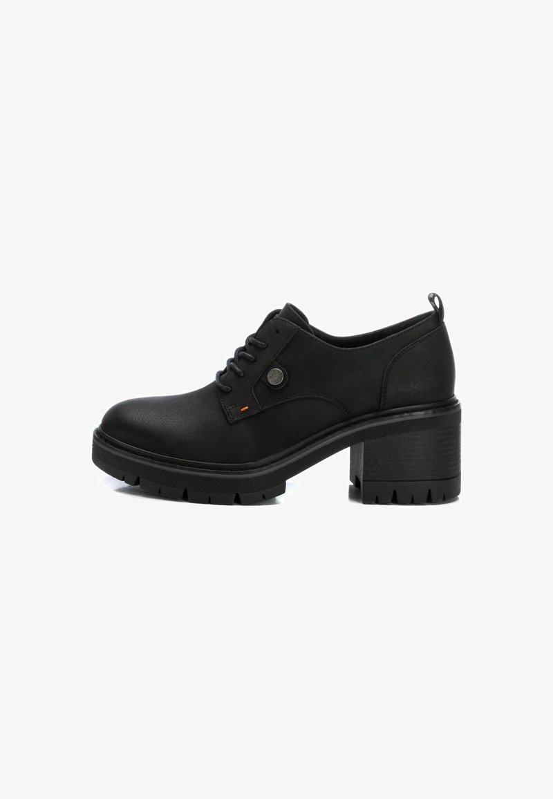 Refresh Botines con cordones - black