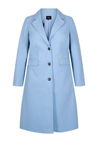 Svetlo modra plašč s izrezanim ovratnikom, dolgimi rokavi, sprednjim gumbom in dvema sprednjima žepoma. Narejen iz gladkega materiala z strukturirano prileganjem.