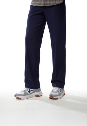 W6YZ, NEXT - Sneaker low - himmlisch weiß
