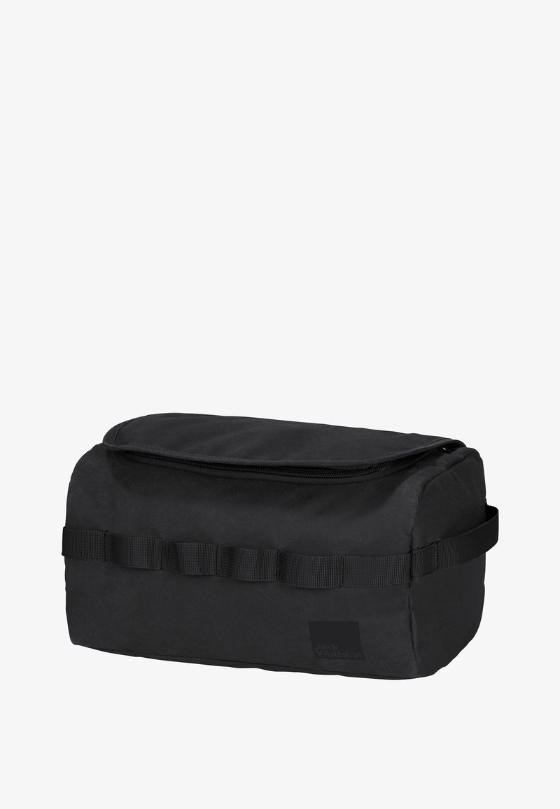 Borsa di stoccaggio nera in tessuto, di forma rettangolare, con cerniera superiore e lati piatti. Presenta dettagli in webbing orizzontale e un'etichetta con il logo.